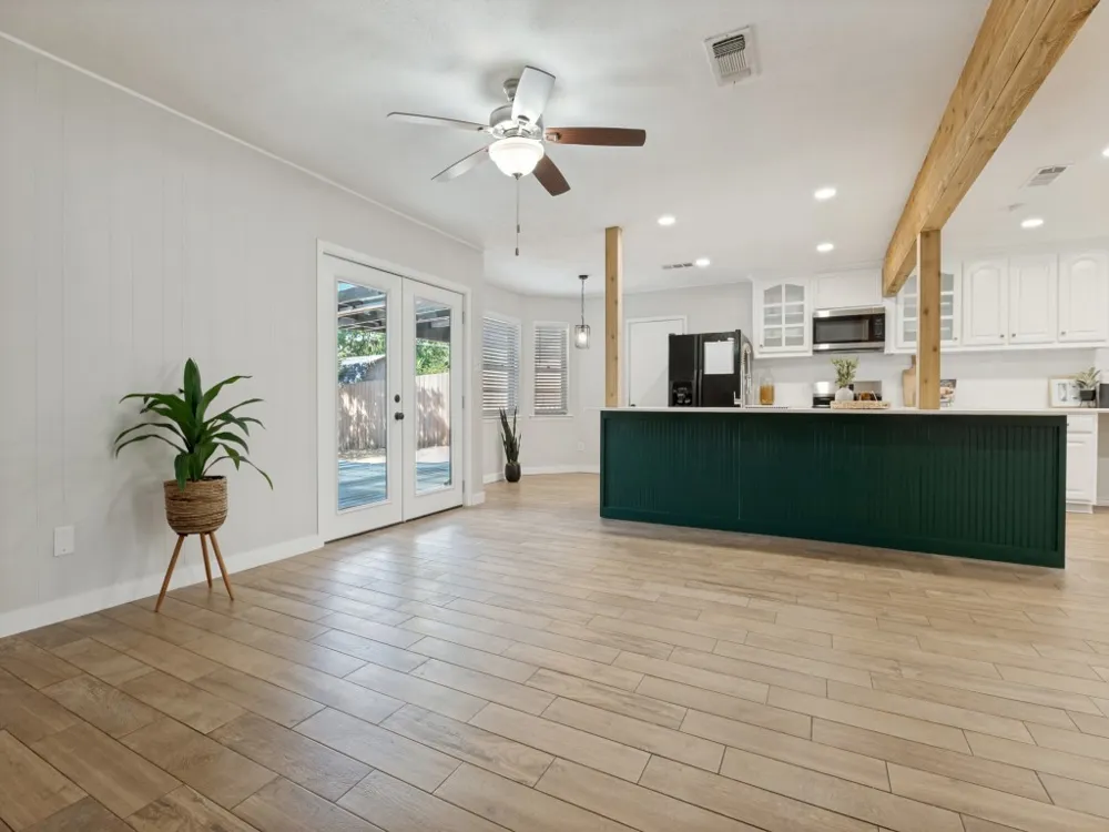 1909 Marlene Drive Euless, TX 76040