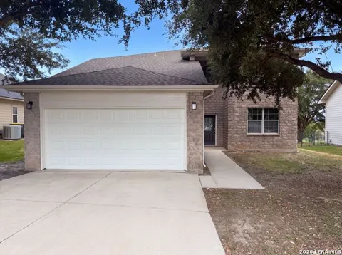 3765 Columbia