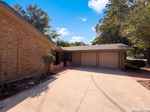 326 DE SOTO DR