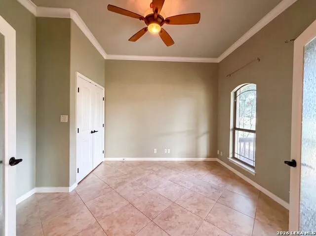 197 VINTAGE RANCH CIR La Vernia, TX 78121