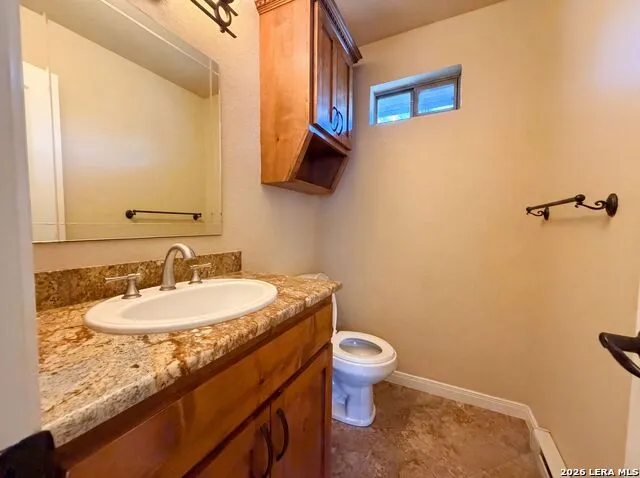 197 VINTAGE RANCH CIR La Vernia, TX 78121