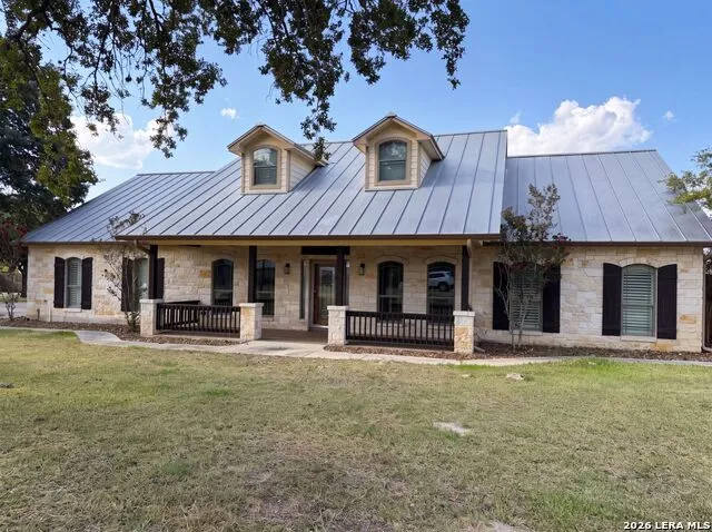 197 VINTAGE RANCH CIR La Vernia, TX 78121