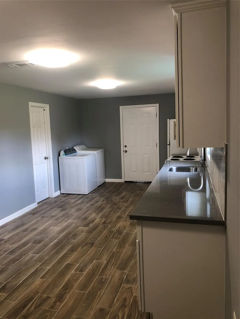 120 Shanklin Road Angleton, TX 77515