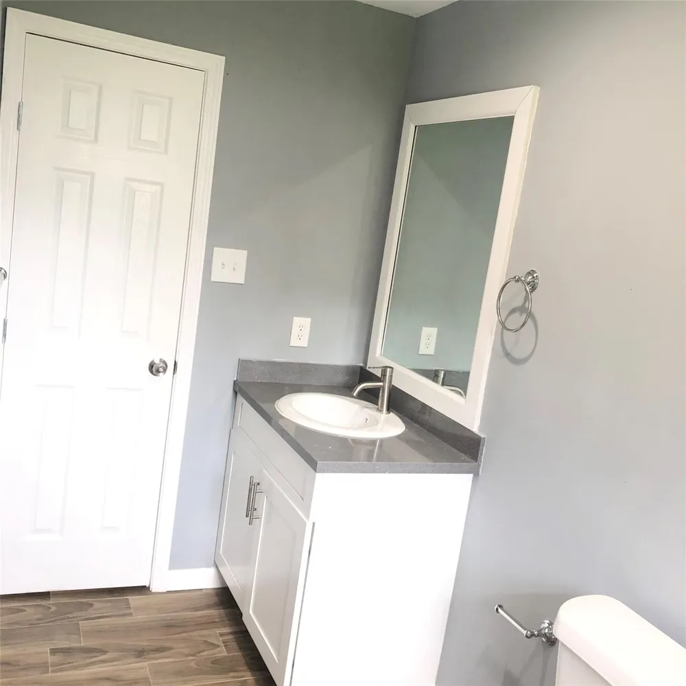 120 Shanklin Road Angleton, TX 77515