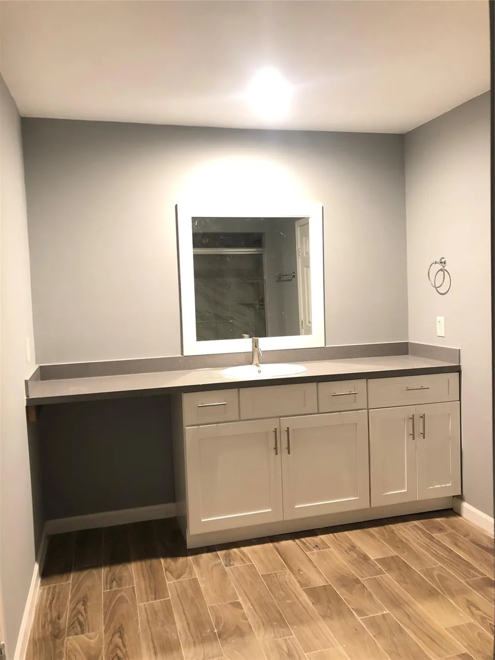 120 Shanklin Road Angleton, TX 77515