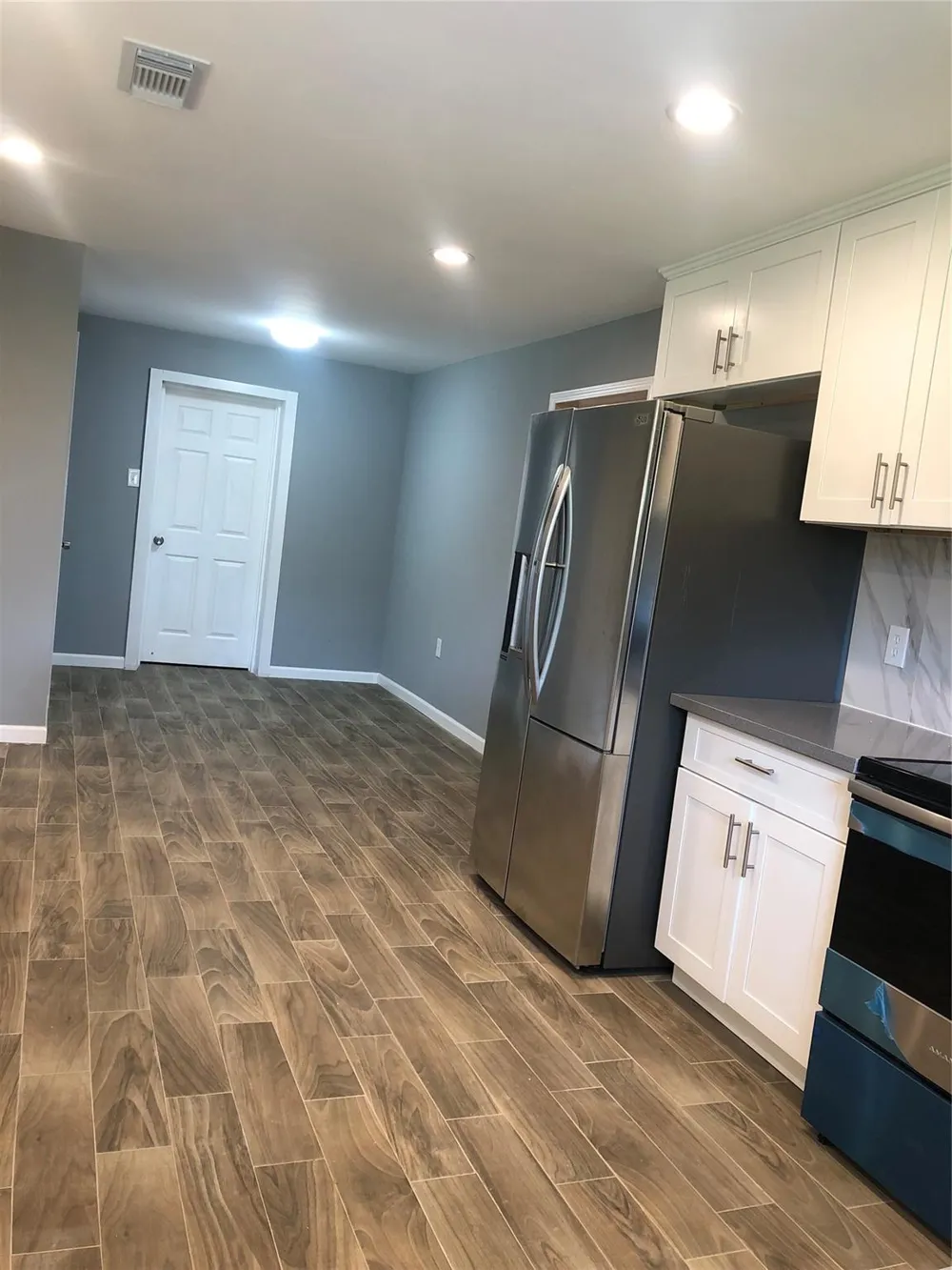 120 Shanklin Road Angleton, TX 77515