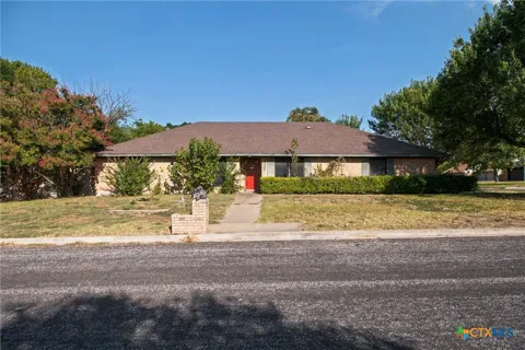 405 Cottonwood Drive