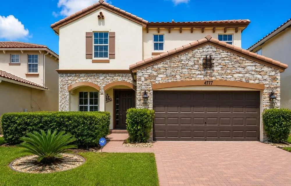 4777 Capital Drive Lake Worth, FL 33463