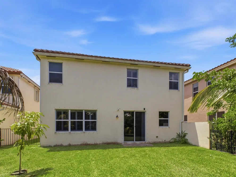 4777 Capital Drive Lake Worth, FL 33463