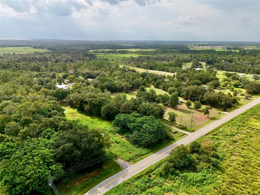 MCCLELLAN RD Frostproof, FL 33843