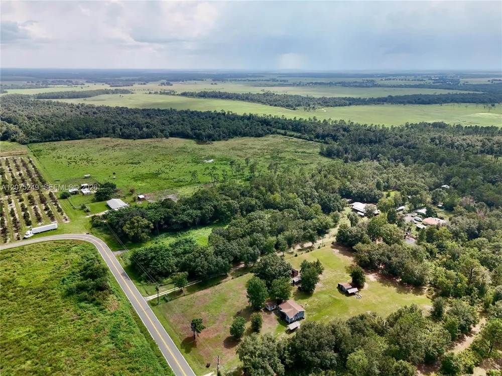 MCCLELLAN RD Frostproof, FL 33843