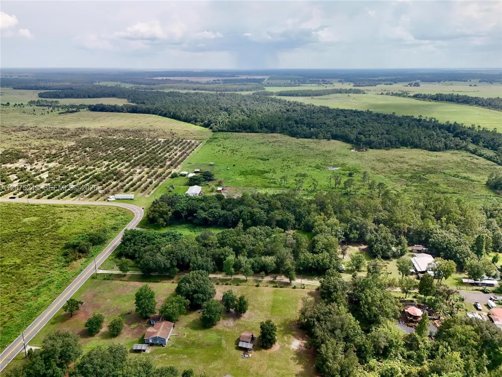 MCCLELLAN RD Frostproof, FL 33843