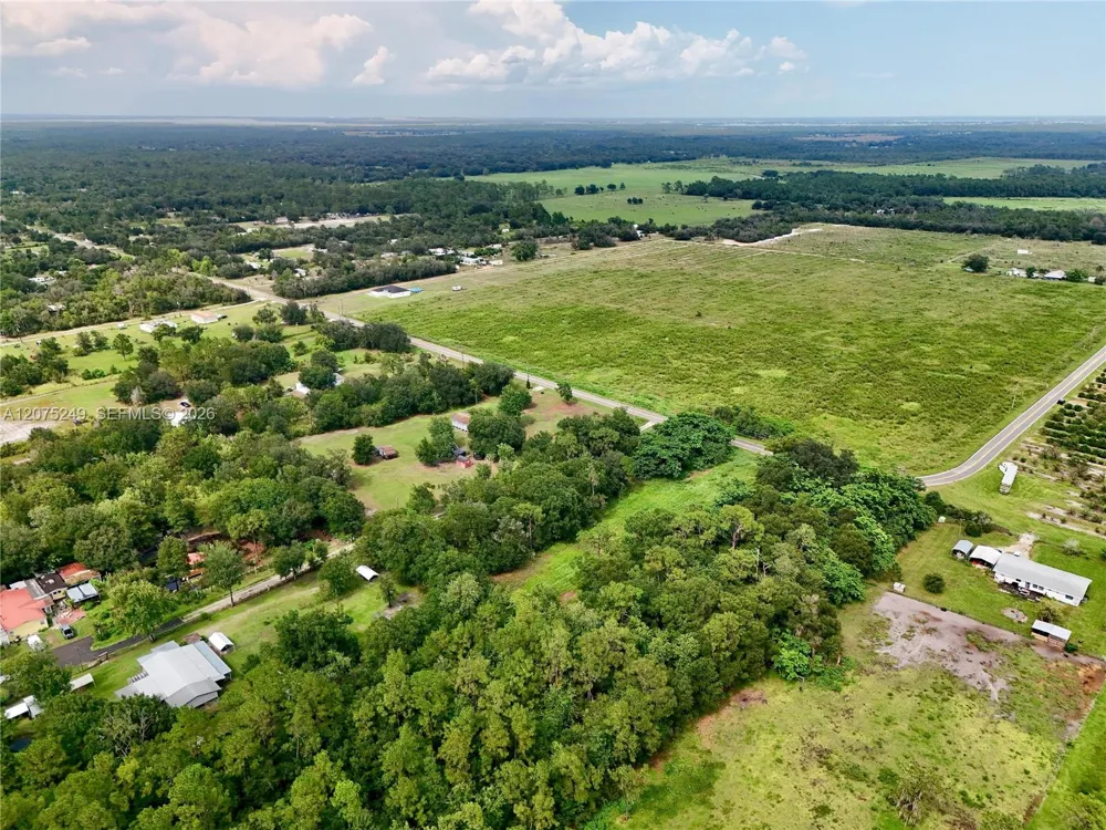 MCCLELLAN RD Frostproof, FL 33843