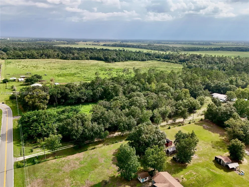 MCCLELLAN RD Frostproof, FL 33843