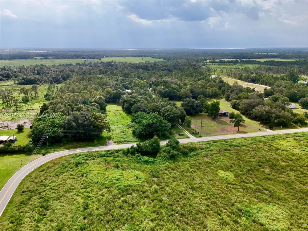 MCCLELLAN RD Frostproof, FL 33843