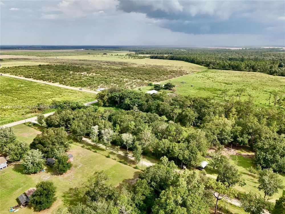 MCCLELLAN RD Frostproof, FL 33843