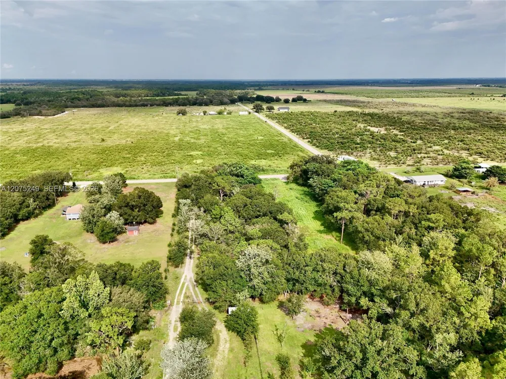 MCCLELLAN RD Frostproof, FL 33843