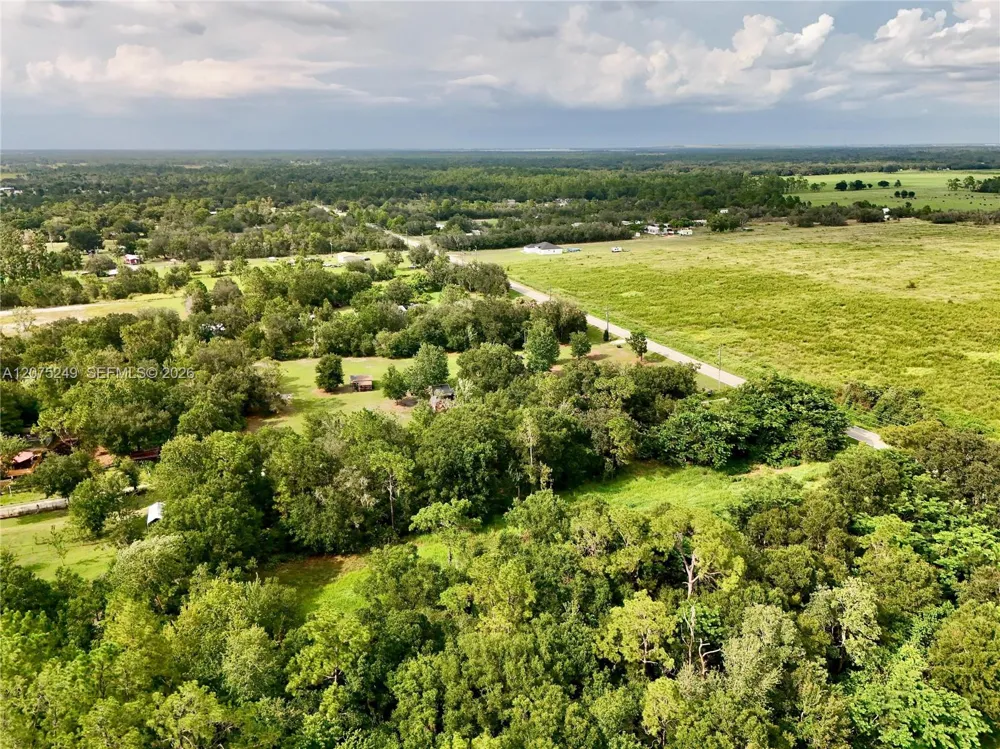 MCCLELLAN RD Frostproof, FL 33843