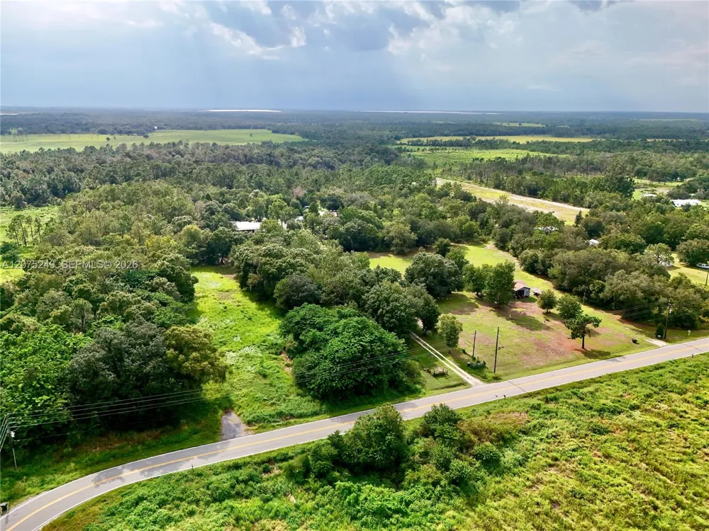 MCCLELLAN RD Frostproof, FL 33843