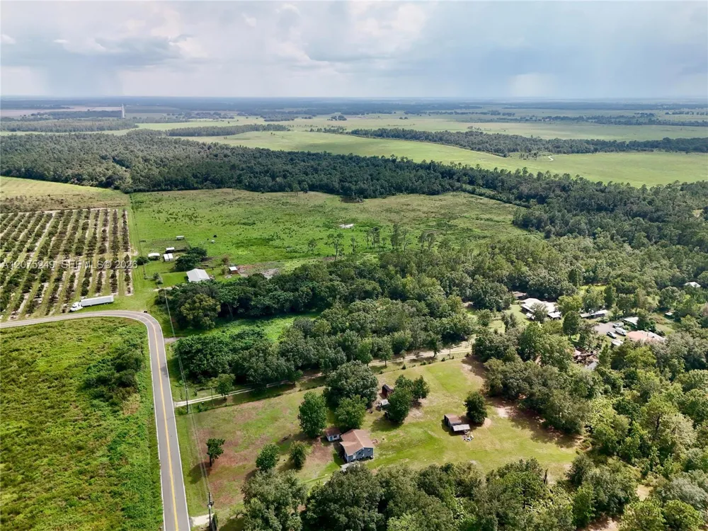 MCCLELLAN RD Frostproof, FL 33843