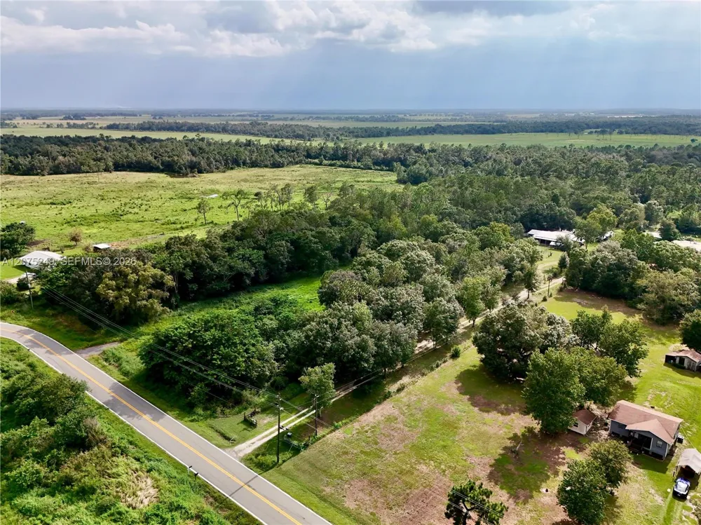 MCCLELLAN RD Frostproof, FL 33843