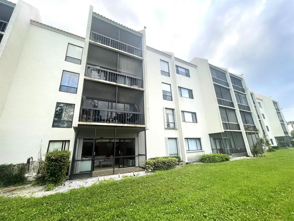 2500 Presidential Way #106 West Palm Beach, FL 33401