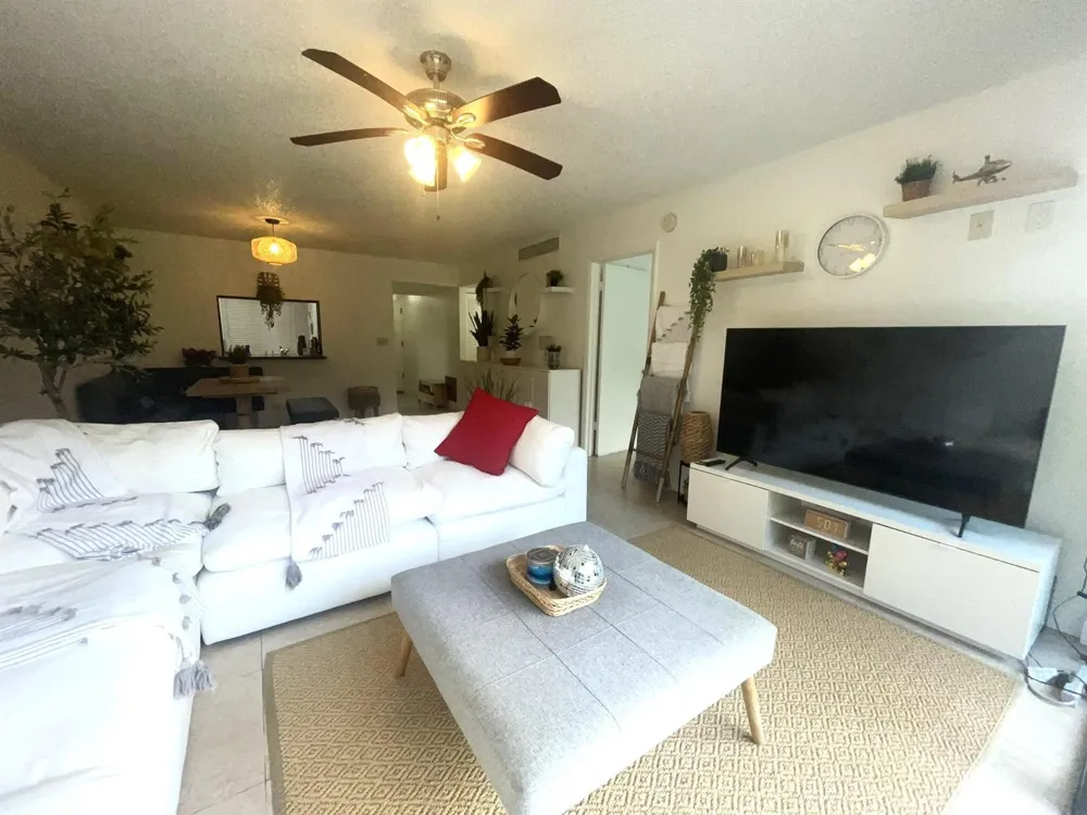 2500 Presidential Way #106 West Palm Beach, FL 33401