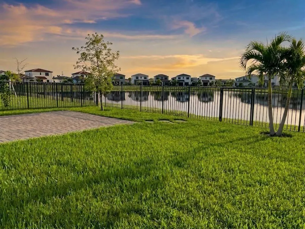 5553 Quiet Lake Place Westlake, FL 33470