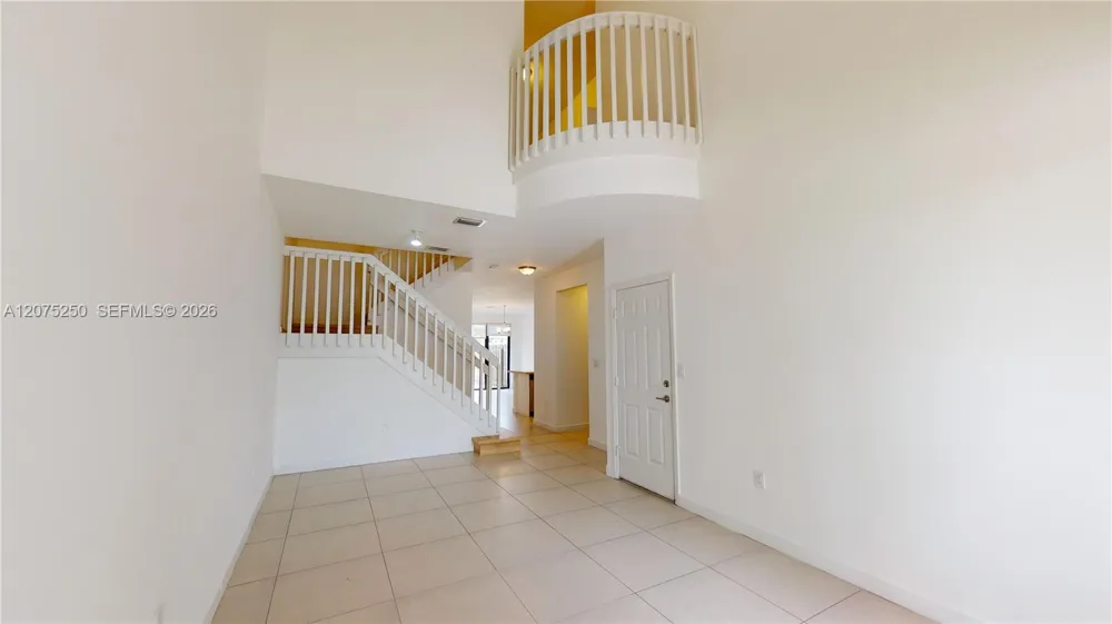 10428 NW 61st St Doral, FL 33178