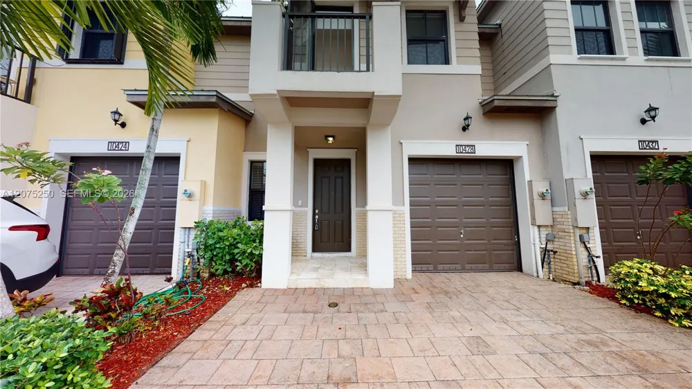 10428 NW 61st St Doral, FL 33178