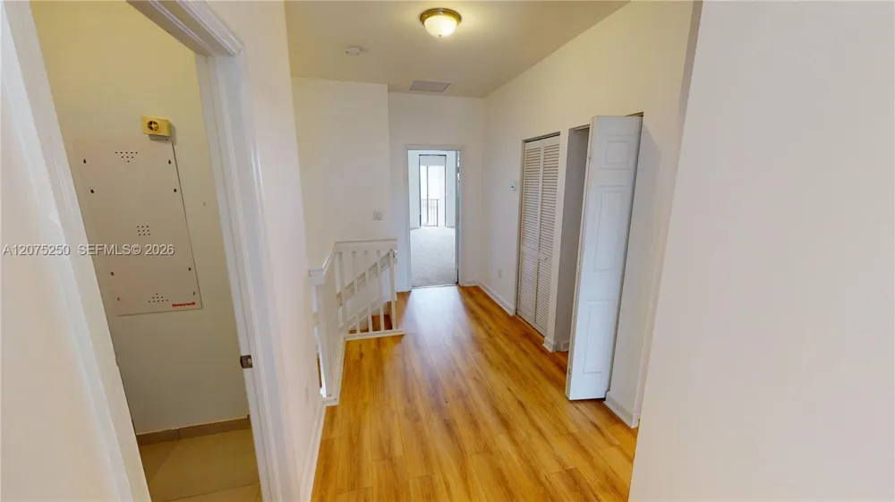 10428 NW 61st St Doral, FL 33178