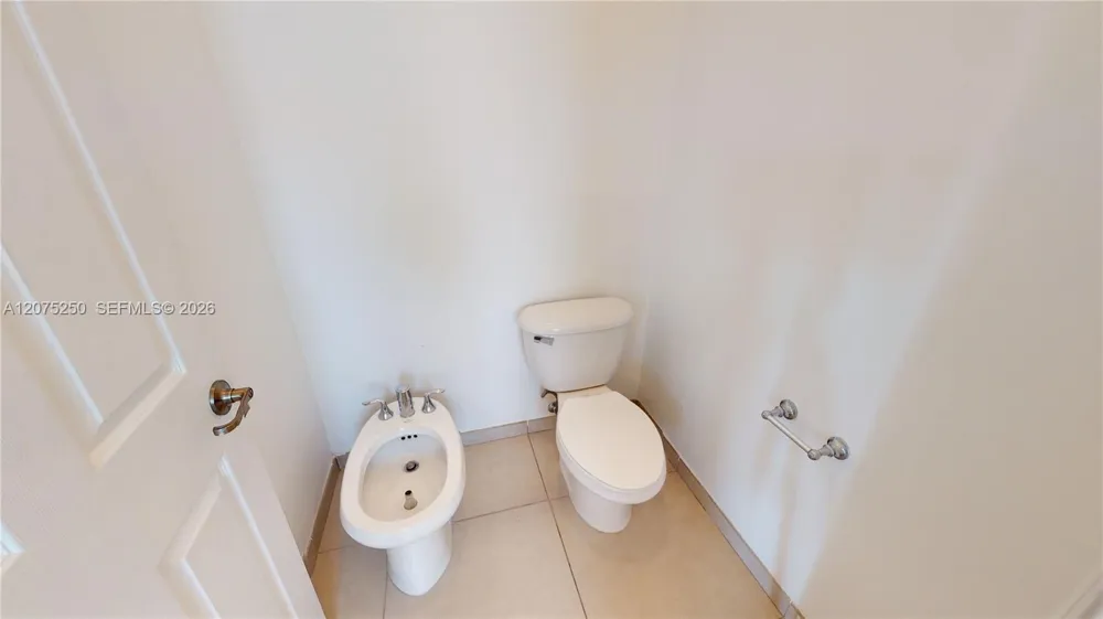 10428 NW 61st St Doral, FL 33178