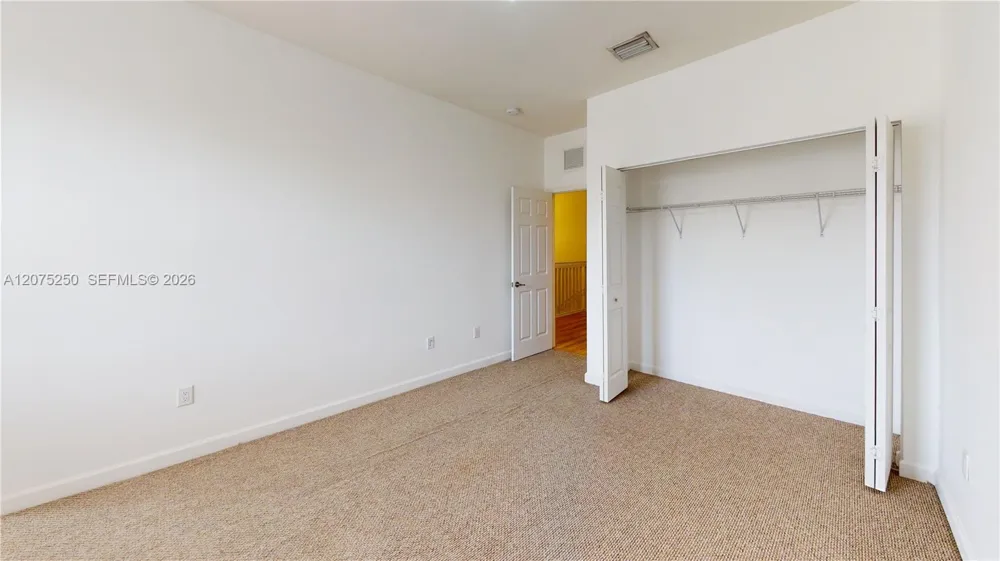 10428 NW 61st St Doral, FL 33178