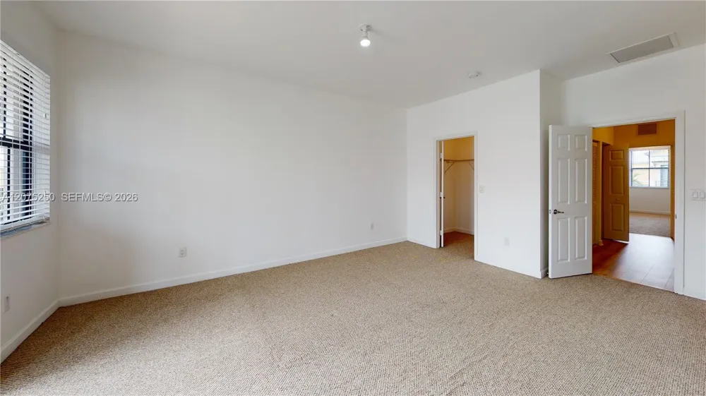 10428 NW 61st St Doral, FL 33178