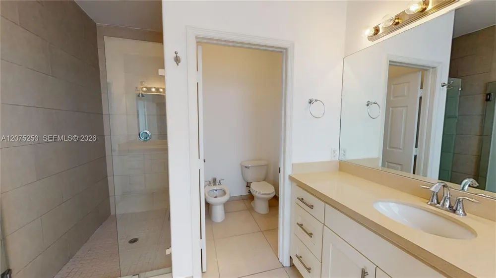 10428 NW 61st St Doral, FL 33178