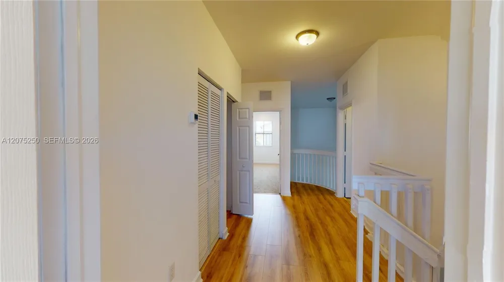 10428 NW 61st St Doral, FL 33178