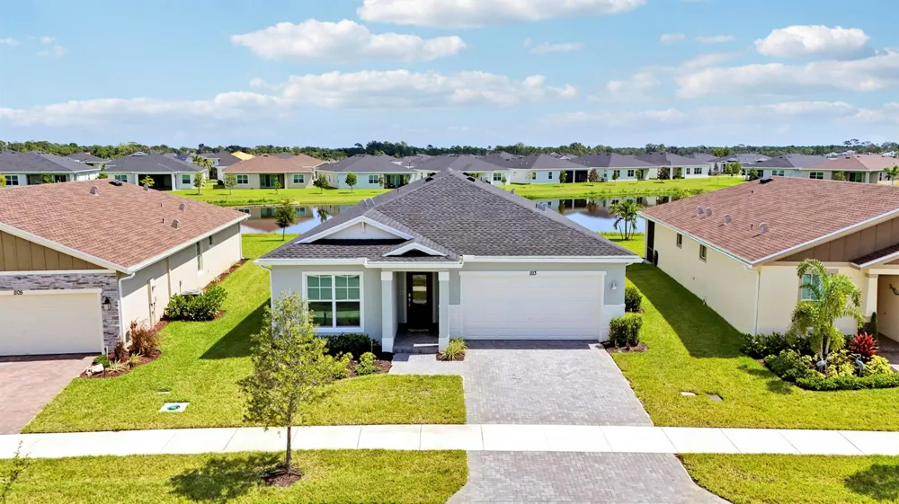 1113 SE CROSSWOOD WAY Port St. Lucie, FL 34984