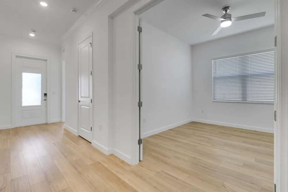 1113 SE CROSSWOOD WAY Port St. Lucie, FL 34984