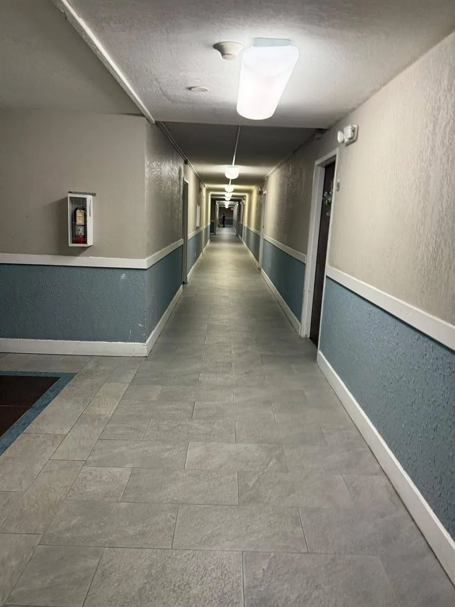 482 NW 165TH ST ROAD #A-301 Miami, FL 33169