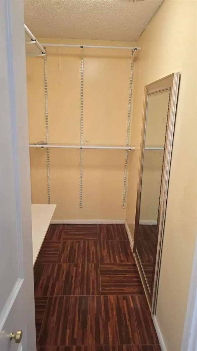 118 CAMBRIDGE LANE Royal Palm Beach, FL 33411