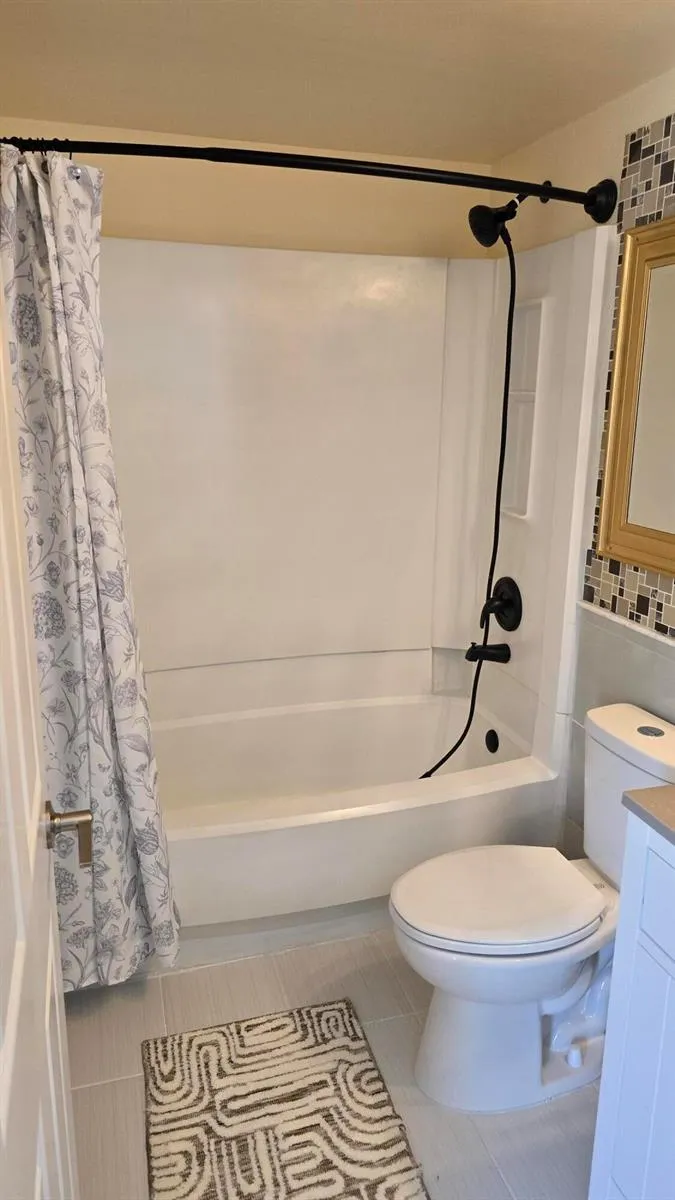 118 CAMBRIDGE LANE Royal Palm Beach, FL 33411