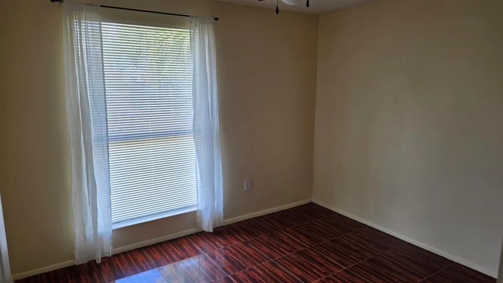 118 CAMBRIDGE LANE Royal Palm Beach, FL 33411