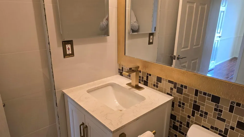 118 CAMBRIDGE LANE Royal Palm Beach, FL 33411