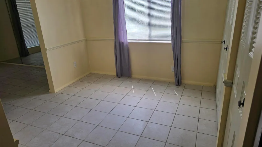 118 CAMBRIDGE LANE Royal Palm Beach, FL 33411