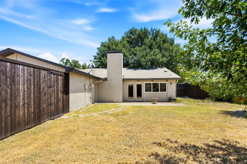 6203 Rainier Road Plano, TX 75023