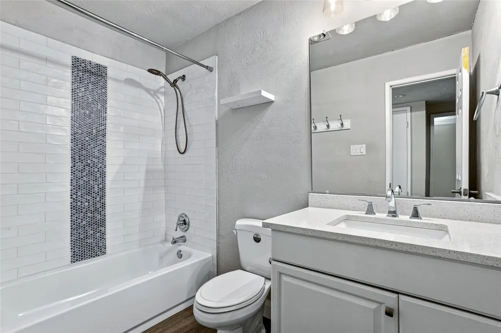 6203 Rainier Road Plano, TX 75023