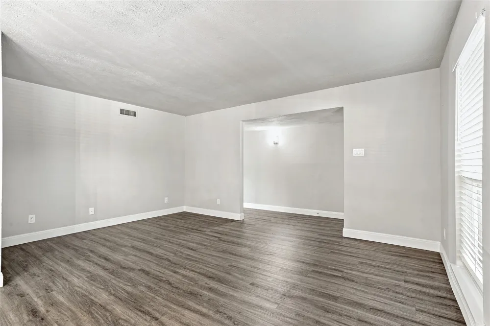 6203 Rainier Road Plano, TX 75023