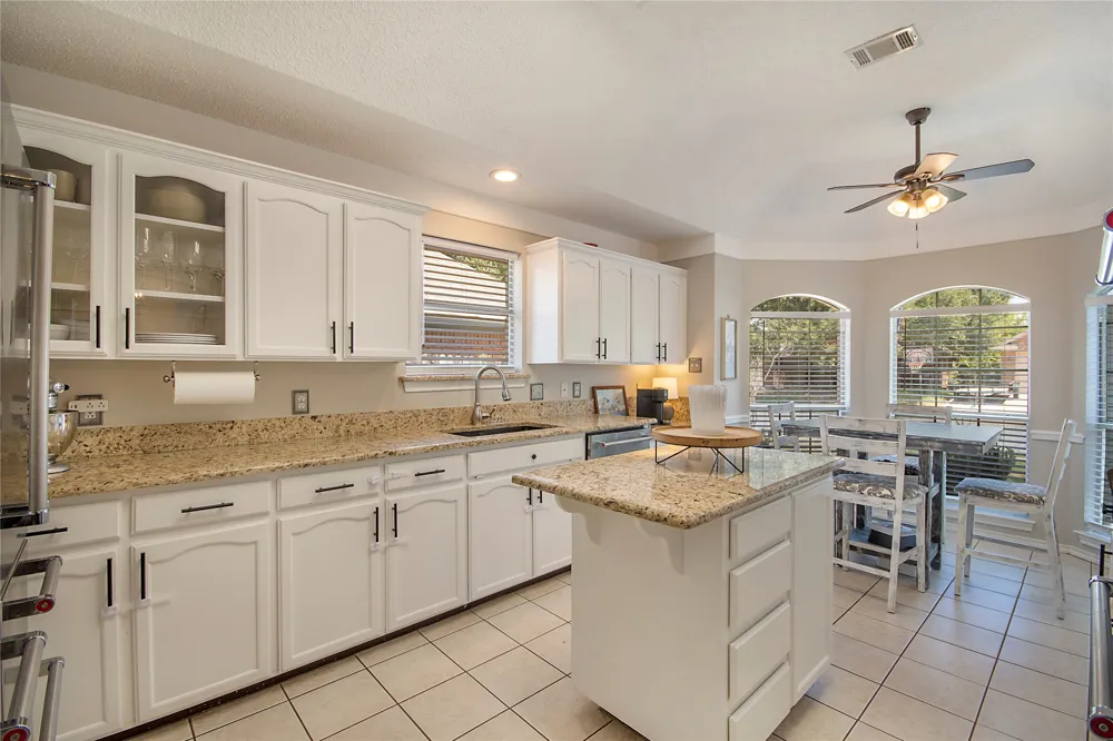 7429 Amber Drive Watauga, TX 76148