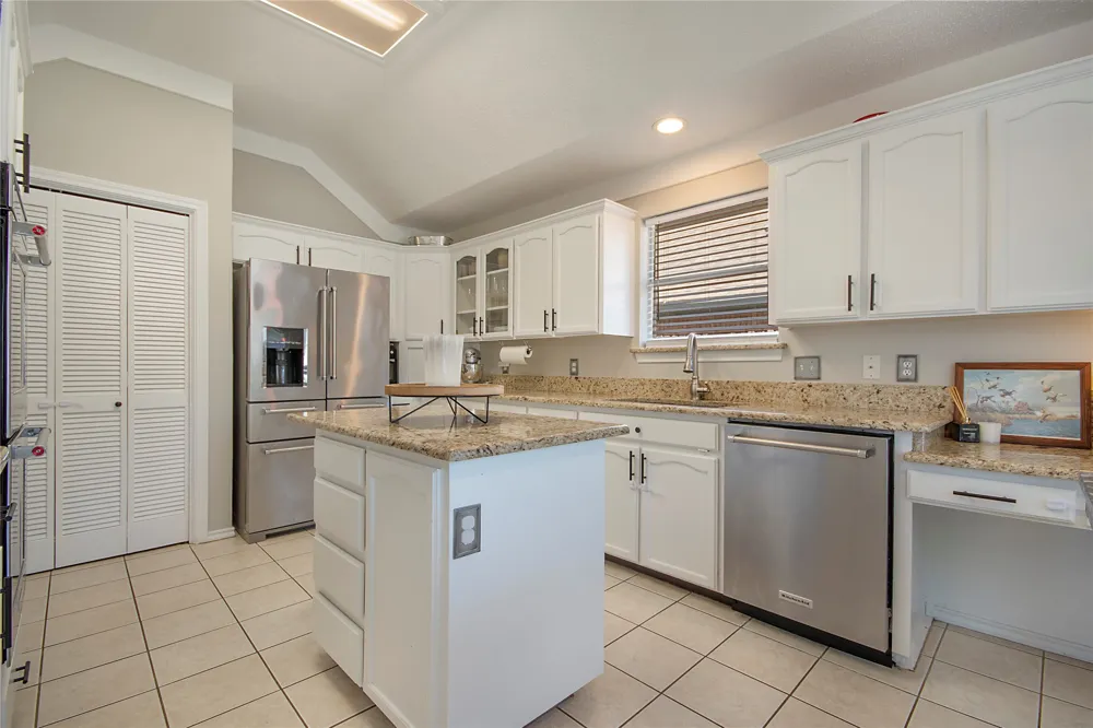 7429 Amber Drive Watauga, TX 76148