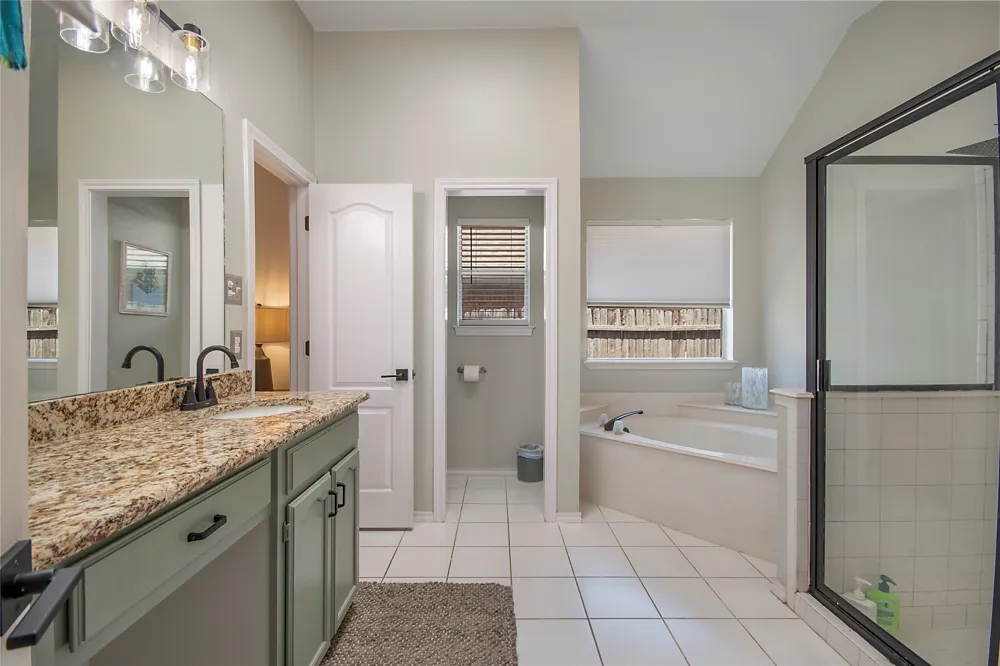 7429 Amber Drive Watauga, TX 76148
